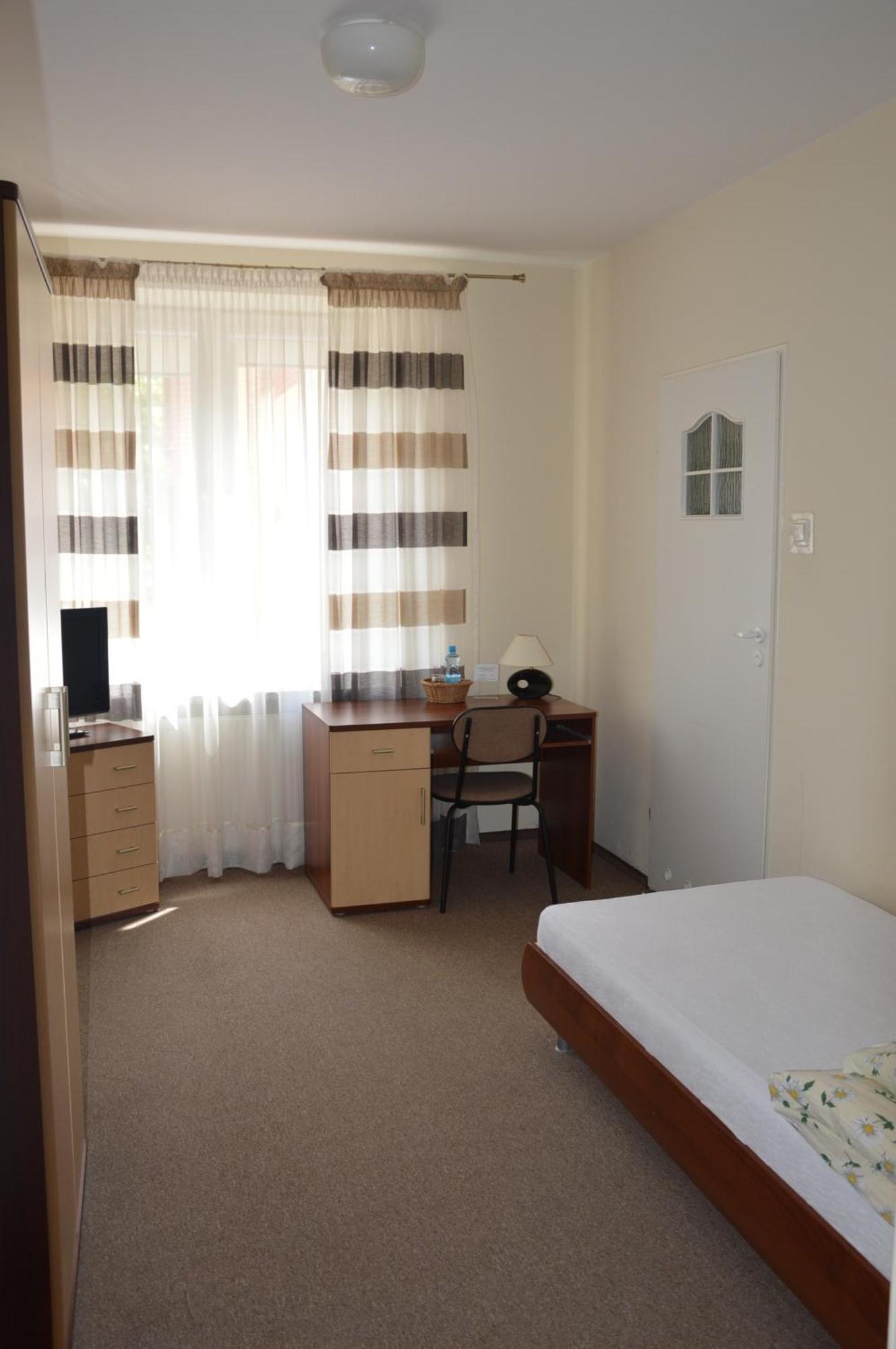 Pokoje Goscinne Centrum Kultury Prawoslawnej Bialystok Bilik gambar